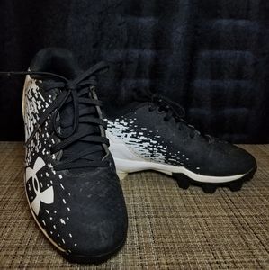 Under Armour baseball cleats
